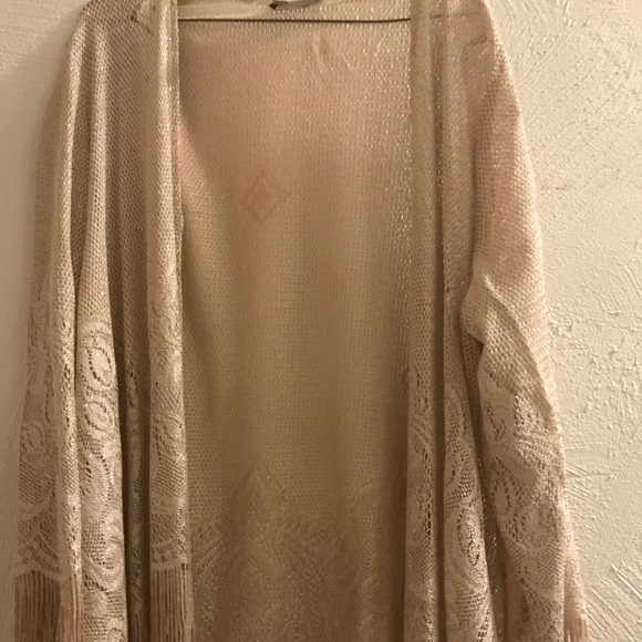 Two piece set - Picture 3 of 3